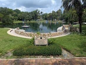 Building Photo - 223 Crown Oaks Way