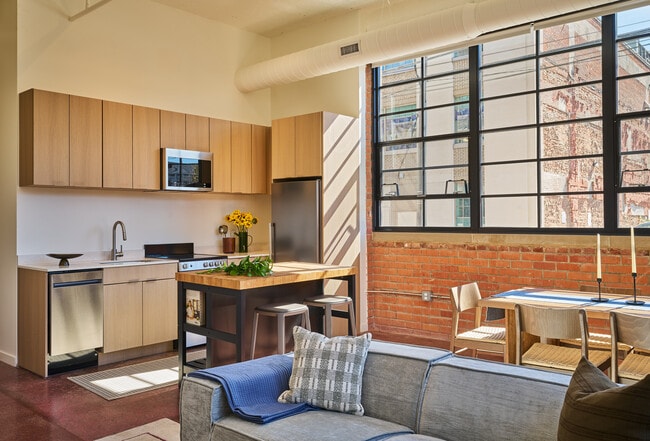 Building Photo - The Amsterdam Lofts