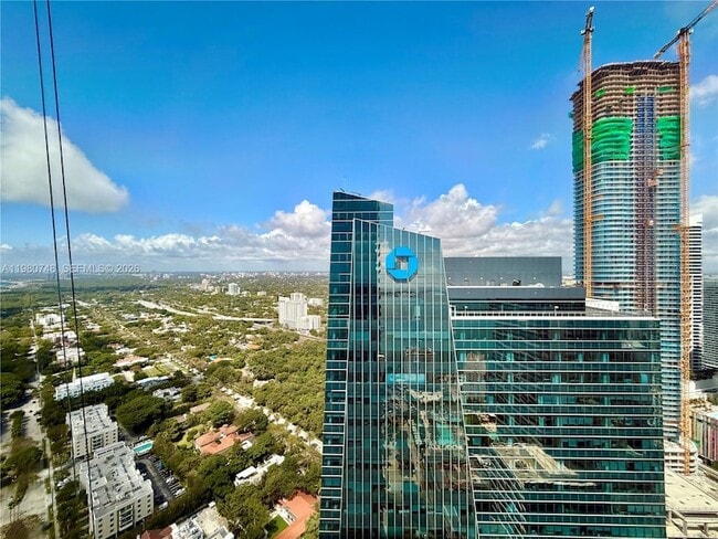 Building Photo - 1451 Brickell Ave