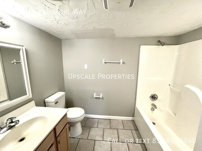 Building Photo - 1169 Mt Rushmore Way