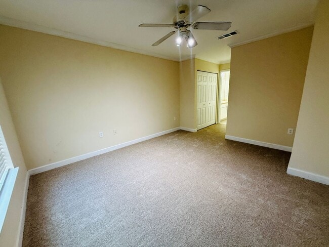 Building Photo - 18557 Bridle Club Dr