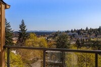 Building Photo - Mercer Island Condo