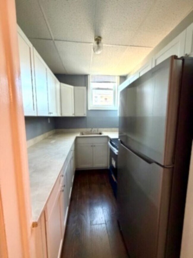 Building Photo - 8 St John St