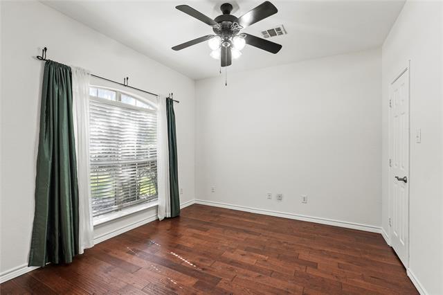 Building Photo - 4817 Carolwood Dr