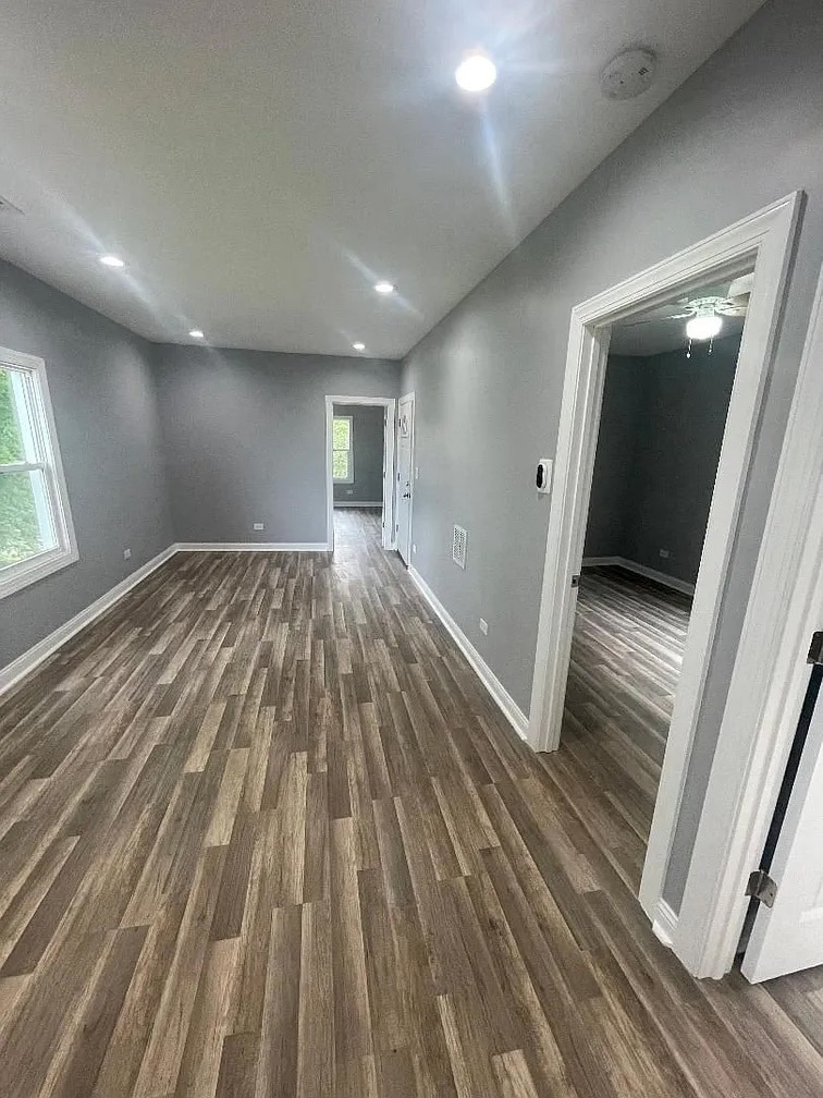 Building Photo - 3021 E 138th Pl