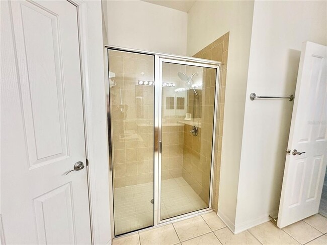 Building Photo - 9107 63rd Ct E