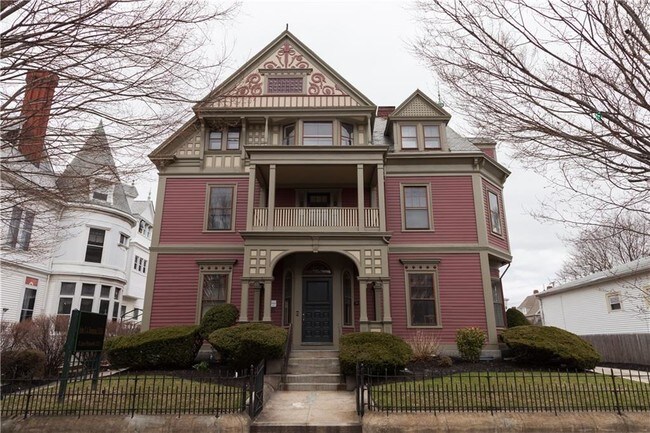 Primary Photo - 463 Broadway