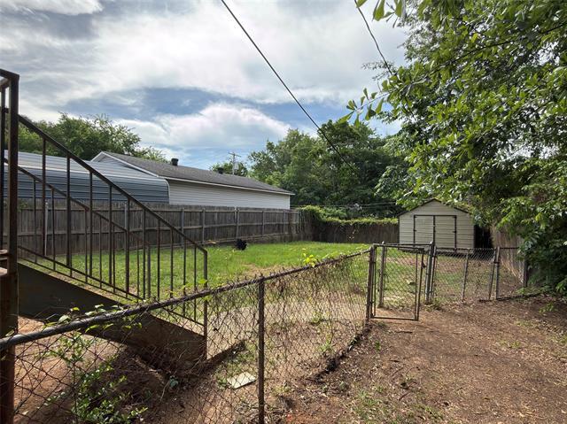 Building Photo - 315 Dalzell St