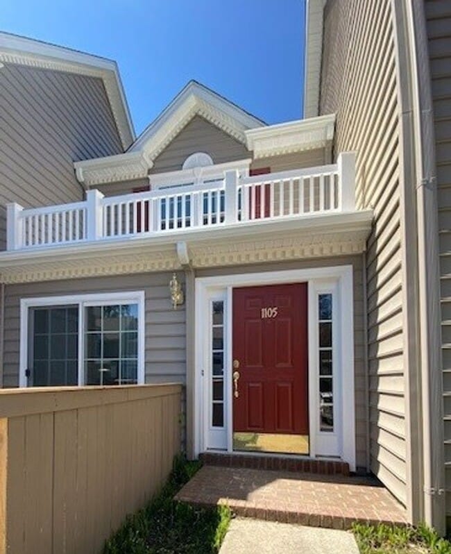Building Photo - Available July 15, 2025!  2 bedroom condo ...