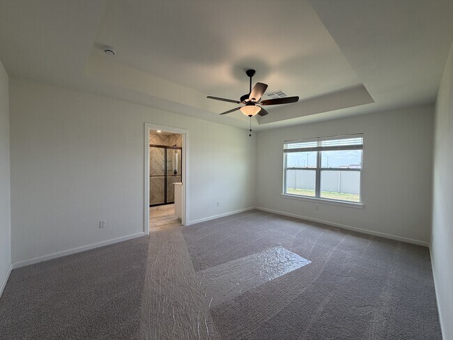 Building Photo - 18221 Austin Ct