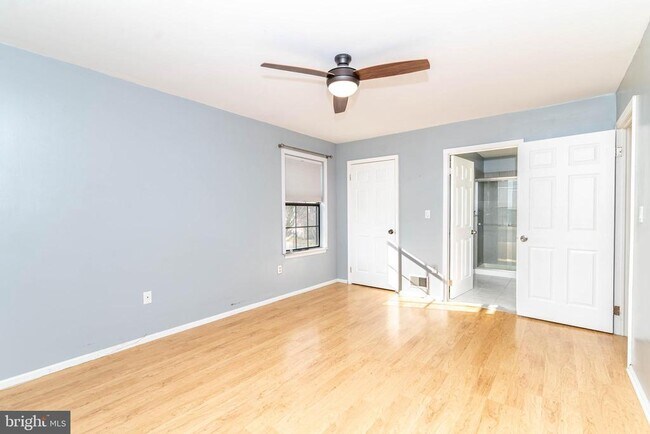 Building Photo - 22 Rickard Ct
