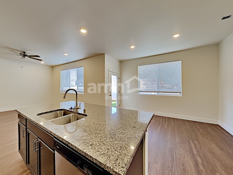Building Photo - 12718 81st Avenue Court East