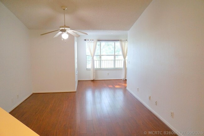 Building Photo - 12620 Vista Isles Dr