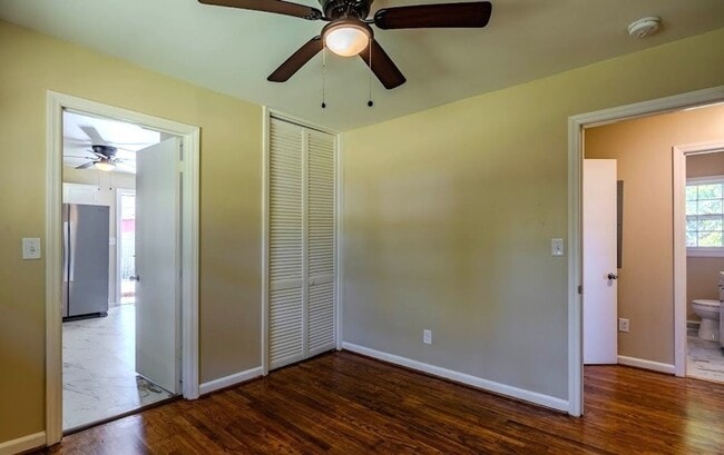 Building Photo - 102 Beech Creek Dr NW