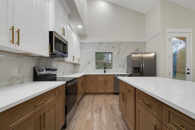 Building Photo - 346 Nene Ln