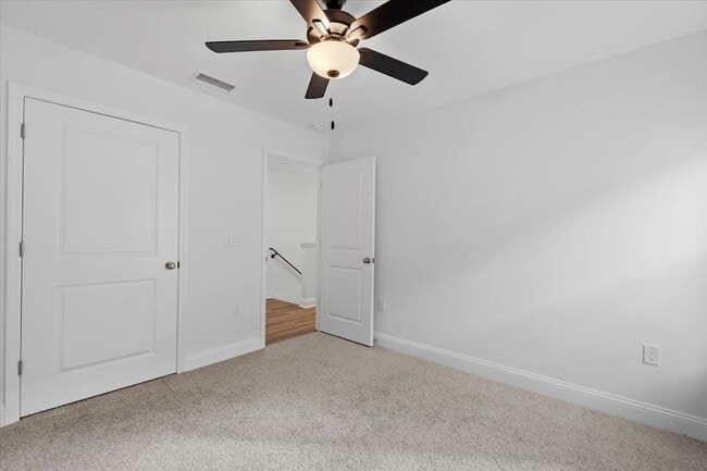 Building Photo - 459 Grand Oaks Rd