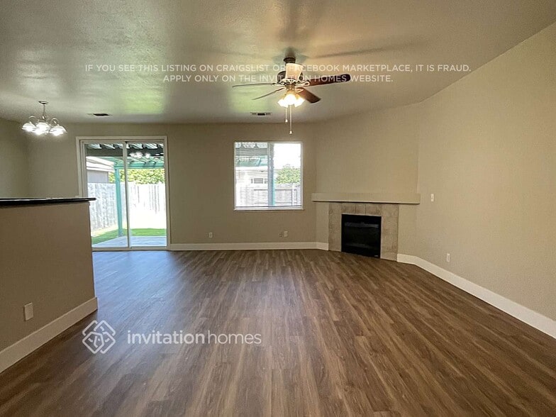 Building Photo - 1531 Berkshire Dr