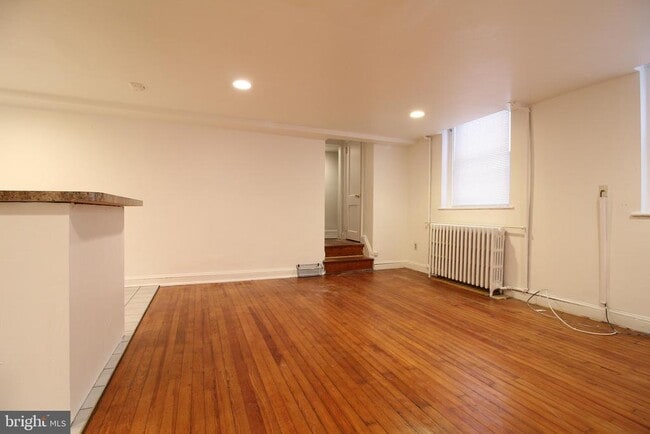 Building Photo - 30 S 22nd St