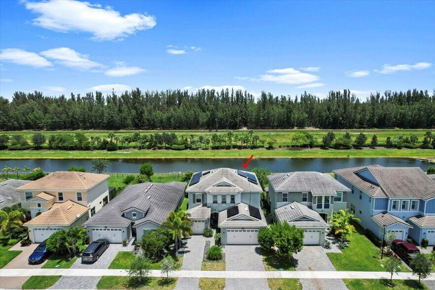 Building Photo - 15406 Goldfinch Cir