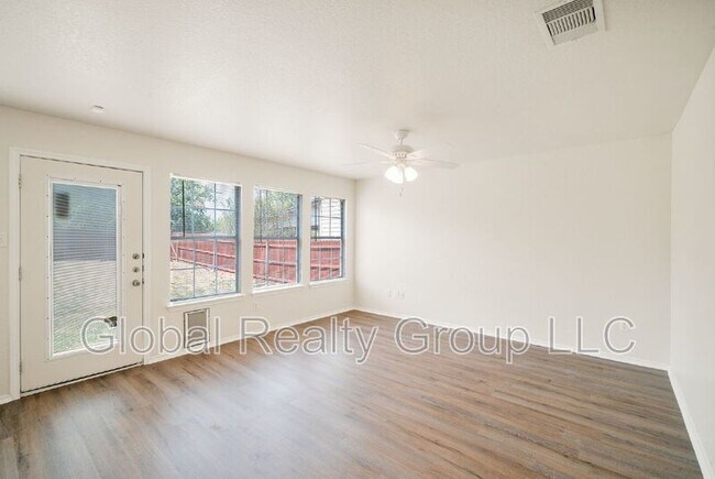 Building Photo - 5107 Meridian Farm