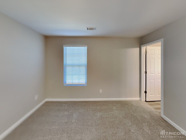 Building Photo - 4065 Alicia Ln