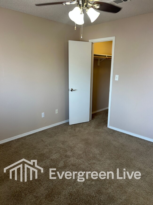 Building Photo - 64 Boreal Ct