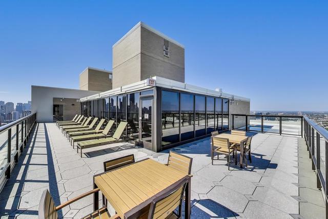 Building Photo - 1560 N Sandburg Terrace