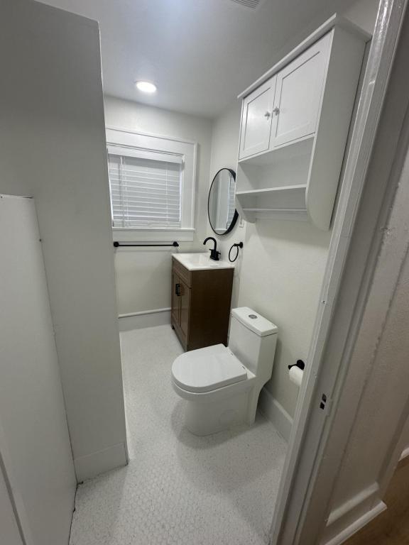 Building Photo - 615 1/2 S Mills Ave, Orlando Fl 32801