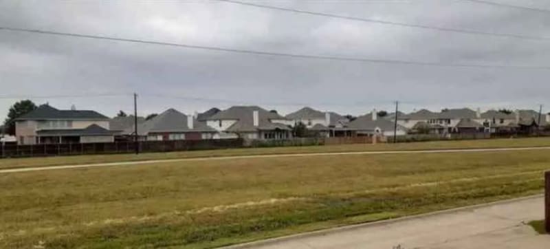 Building Photo - 5611 Aberdeen Dr