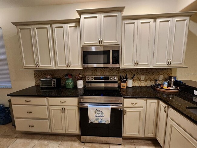 Building Photo - 9027 Stone Harbour Loop