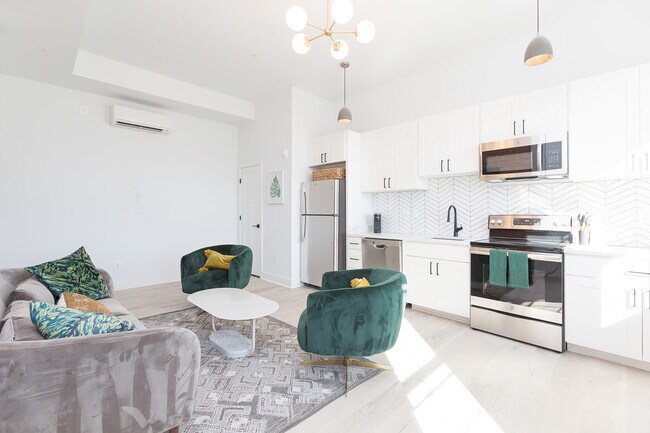 Building Photo - The Courtland at 421 Saint Paul Place