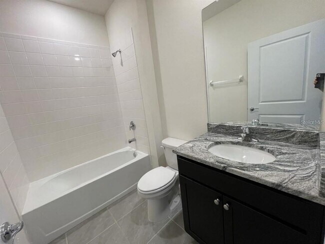 Building Photo - 3616 Mossy Limb Ct