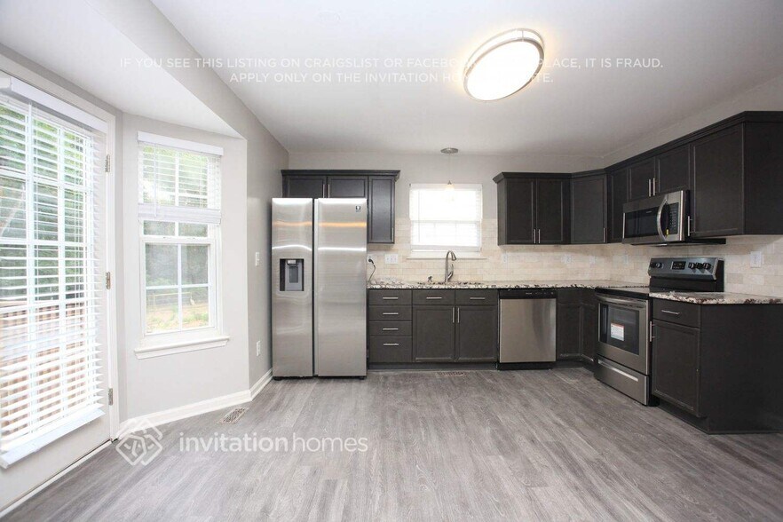 Building Photo - 5539 Whispering Wind Ln