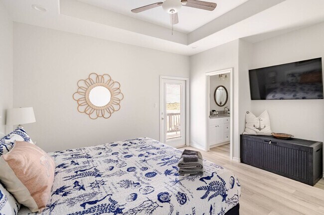 Building Photo - 1714 TX-87