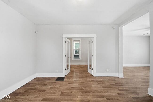 Building Photo - 717 Parkway Ave