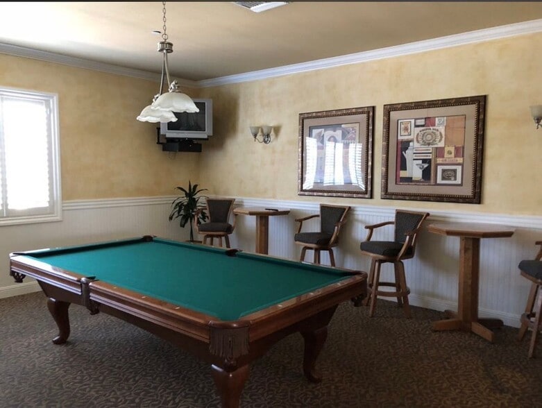 Building Photo - 5548 Hartness Court