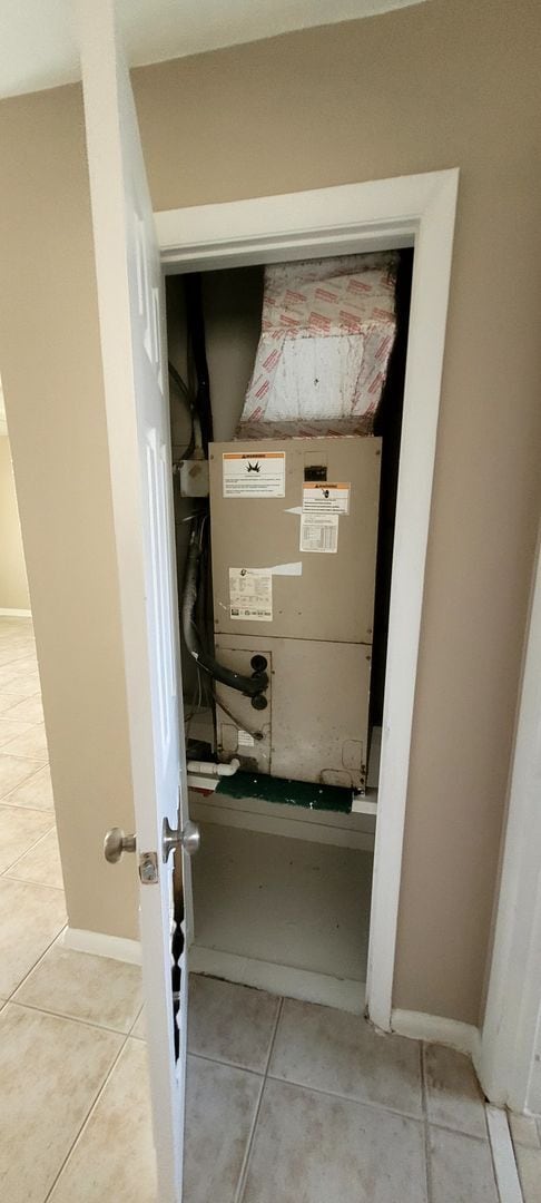 Building Photo - Allancar 164