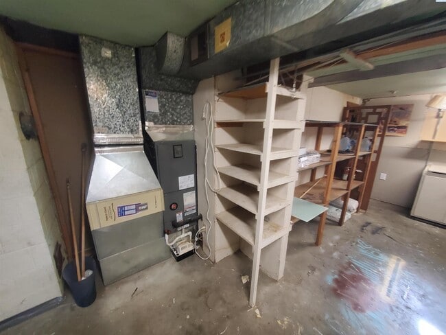 Building Photo - Central kennewick rental