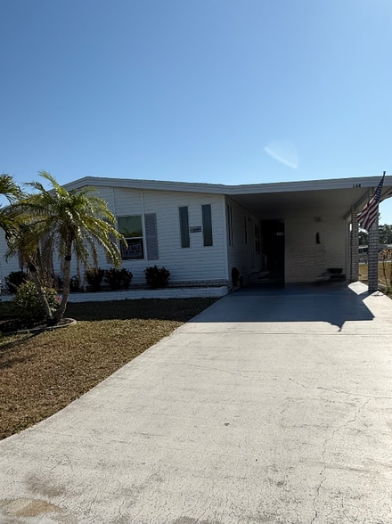Primary Photo - 26357 Charlotte Dr