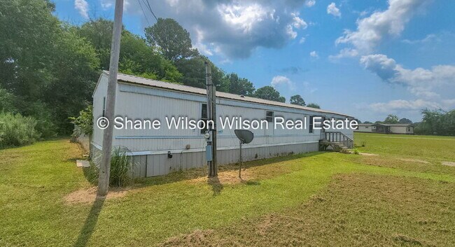 Building Photo - 133 Mandalay Way