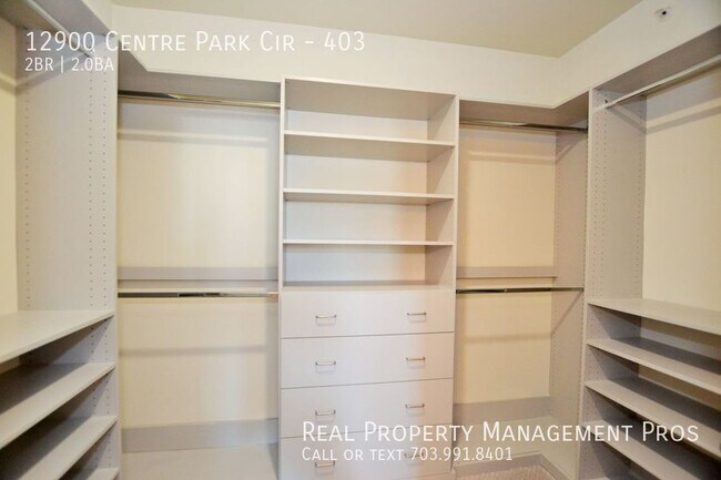 Building Photo - 12900 Centre Park Cir