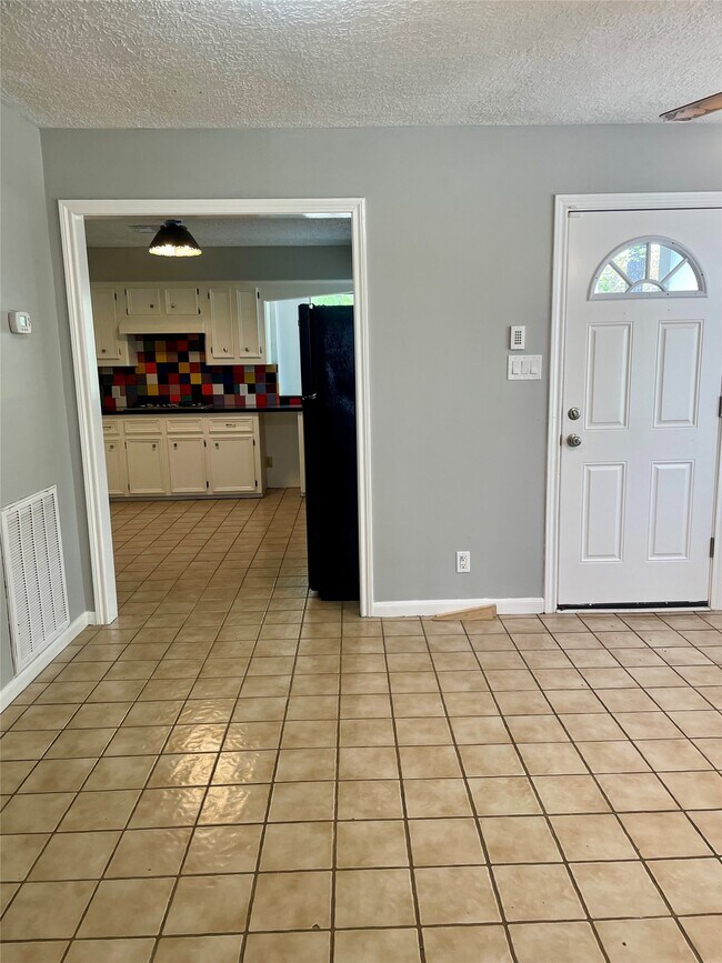 Building Photo - 21122 Harvest Hill Ln