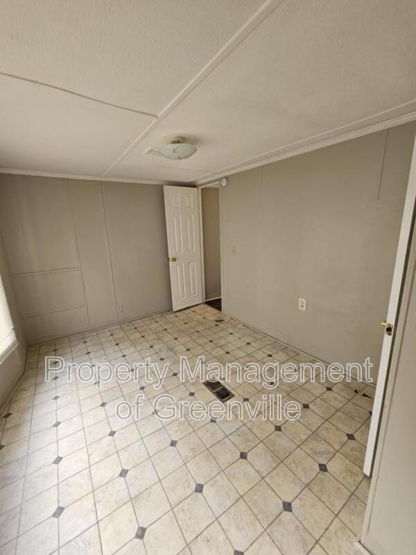Building Photo - 146 Duncanwood Dr