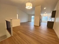 Building Photo - 3 Bed/3 Bath Twinhome in Brandon, SD!