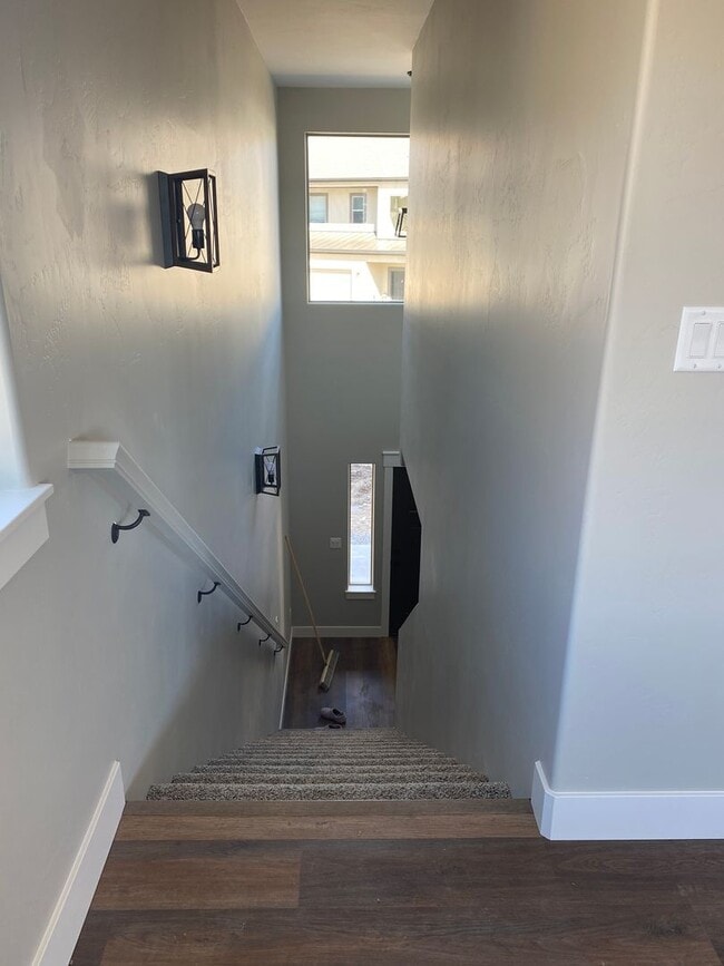 Building Photo - Three Bedroom Two and One Half Bath Duplex...
