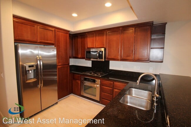 Building Photo - 4 br, 3 bath House - 1203 Westbury Drive