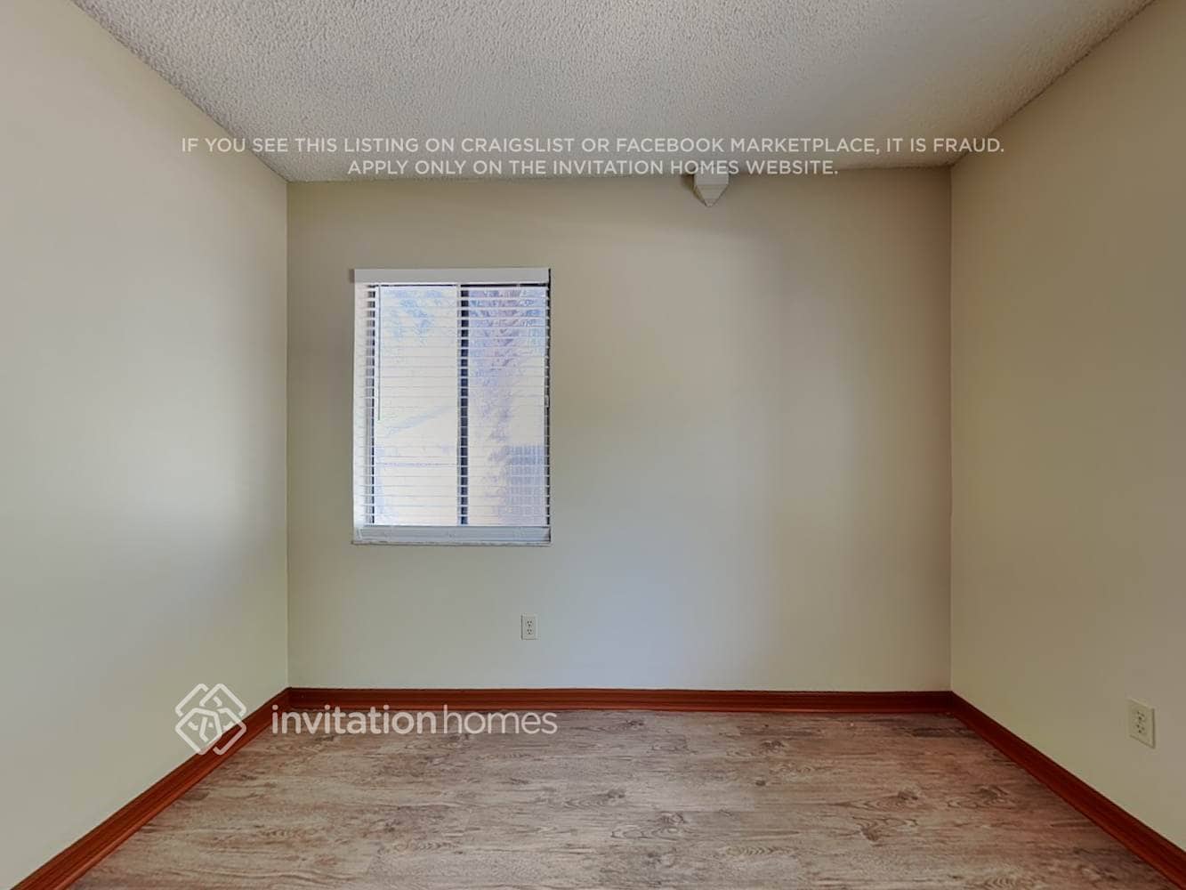 Building Photo - 8228 Lost Lake Dr