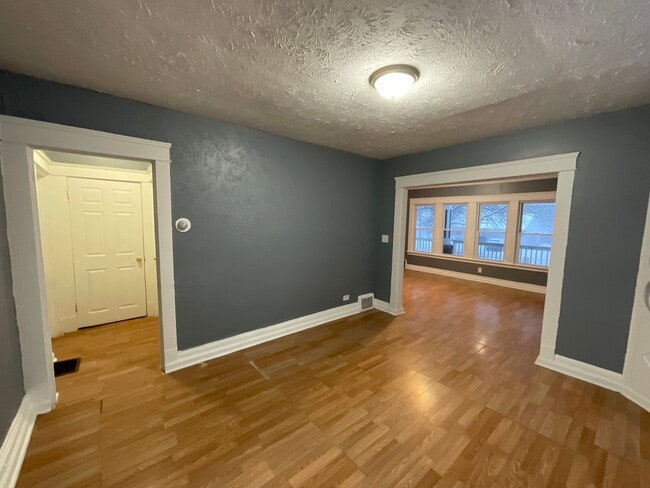 Building Photo - 12602 Thornhurst Ave