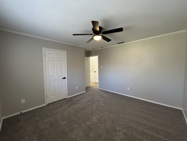 Building Photo - Available Now! Newly Remodeled 3/2/2 in a ...