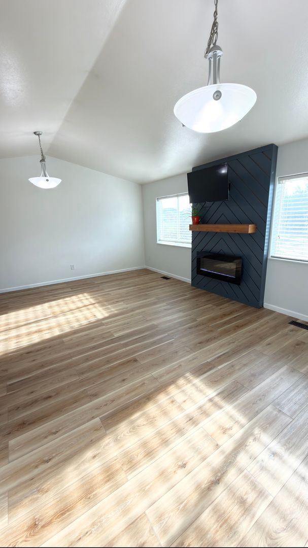 Building Photo - 5530 Alora Loop